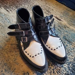 Size 10 TUK Pointed Buckle Ankle Boots